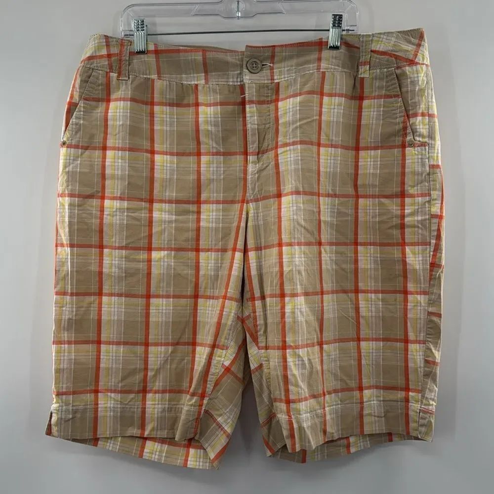 3For$20 Cato Tan Orange Yellow Plaid Shorts size 20W